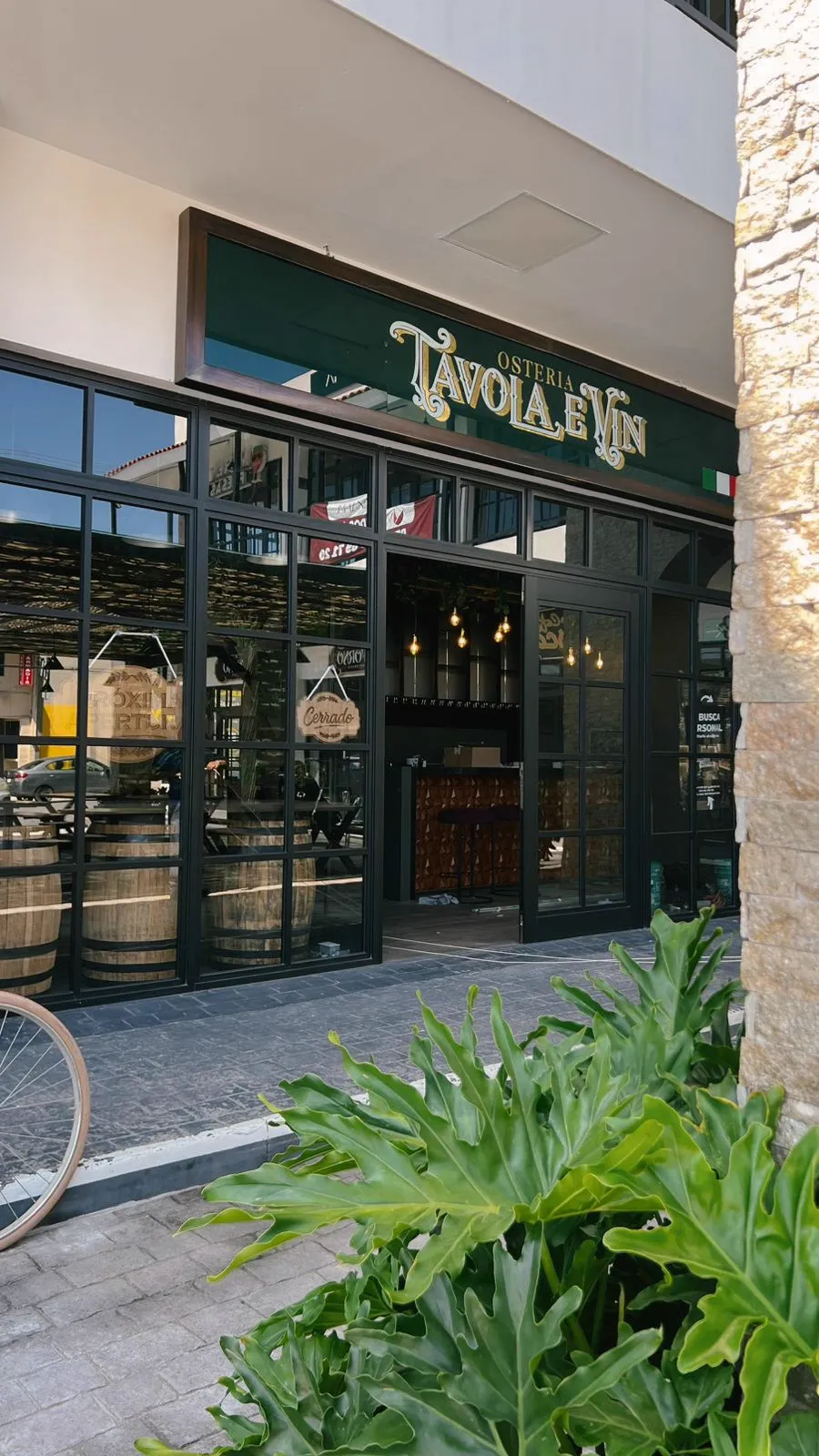 Fachada de Osteria Tavola E Vin